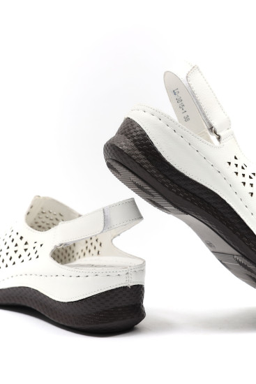 Босоніжки Lonza 207211