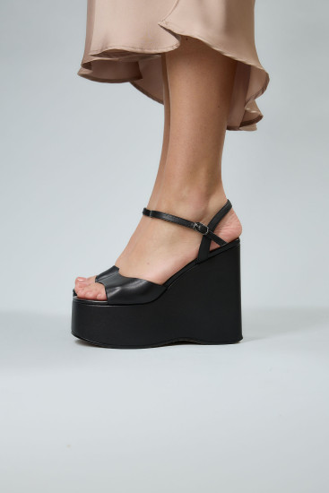 Босоніжки Lonza 186679