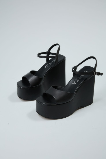 Босоніжки Lonza 186679