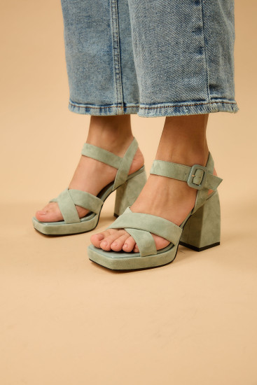 Босоножки Lonza 183118