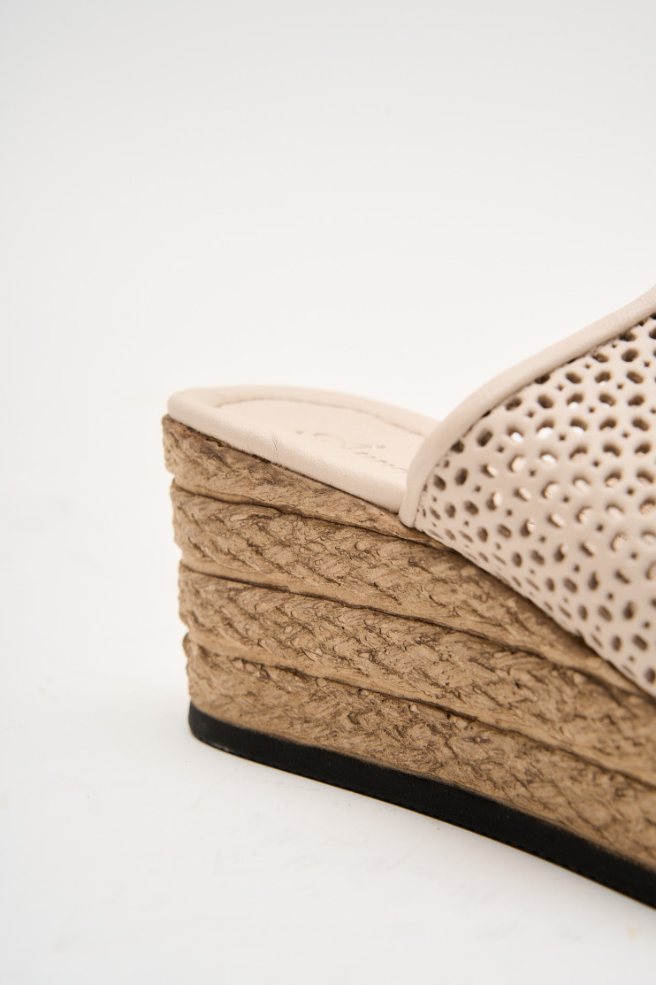 Сабо Anna Lucci 172235 - Вид 8 - інтернет магазин sandalini.ua