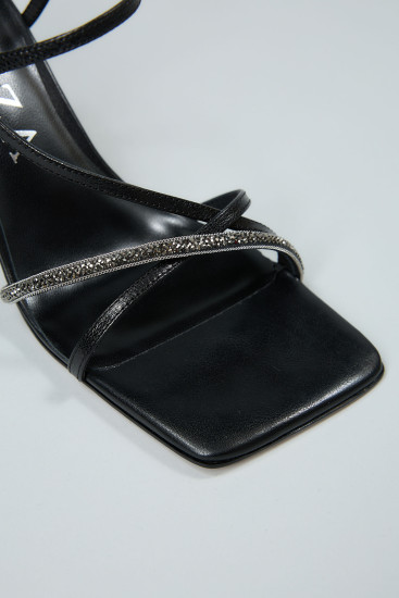 Босоножки Lonza 186124