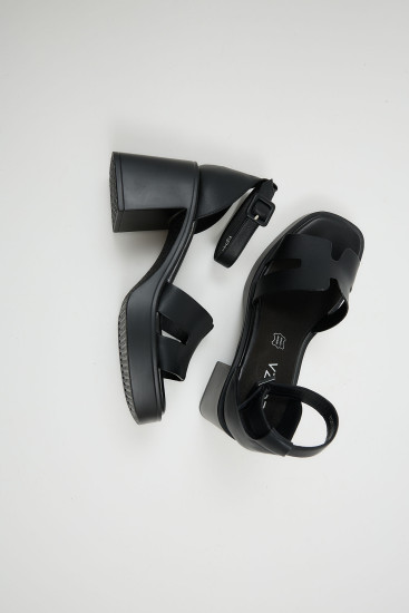 Босоніжки Lonza 196059