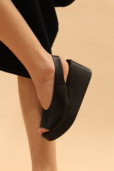 Босоножки Lonza 186167